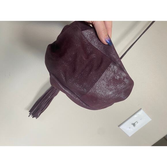 Hobo Birdie Crossbody Leather Purse Purple Metallic - Picture 5 of 8